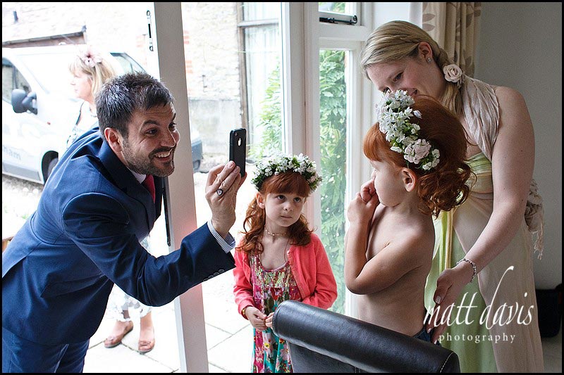 bridesmaids with flowers hairband