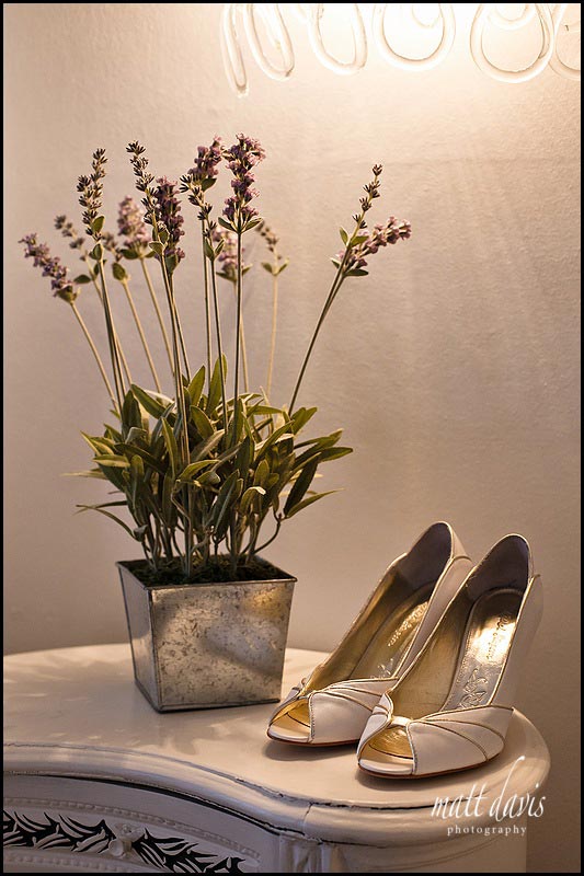 Gloucester-cathedral-wedding-photos-ben-hannah-009