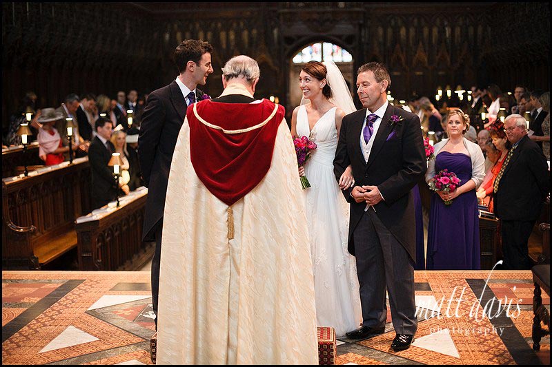 Gloucester-cathedral-wedding-photos-ben-hannah-047