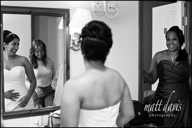 Berkeley-Castle-Wedding-Photos-Andrew-Yasmin_013