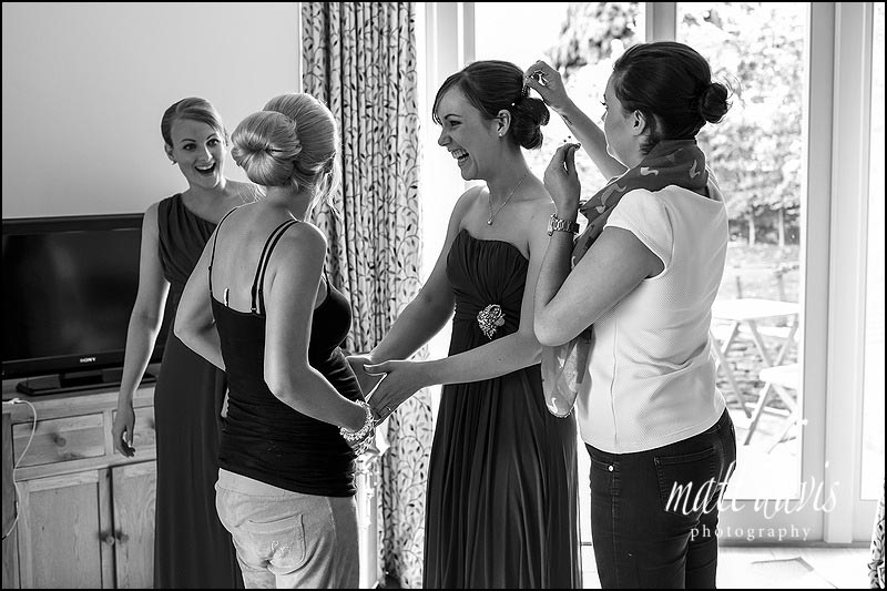 Kingscote Barn wedding photos_013