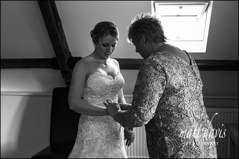 Autumnal wedding at Kingscote Barn_009