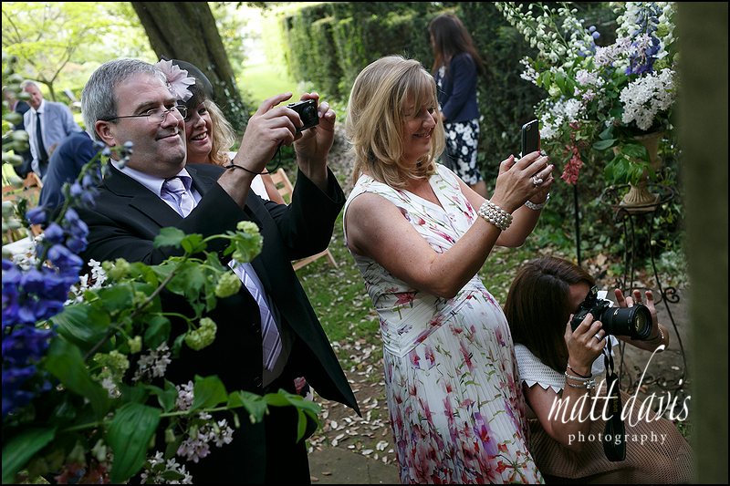 Garden wedding at Barnsley House_044
