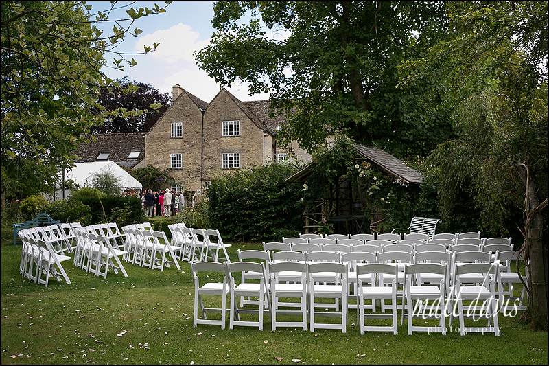 Outdoor wedding ceremony at Friars Court Oxfordshire