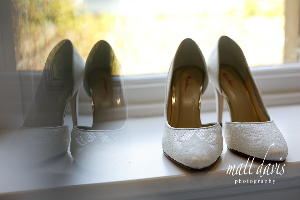 Manor By The Lake wedding photos_007